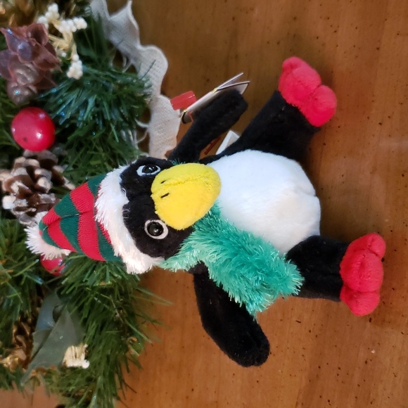 🎅 Vintage TY Jingles Beanies 'Toboggan' Penguin 2004 with tags - Picture 2 of 12